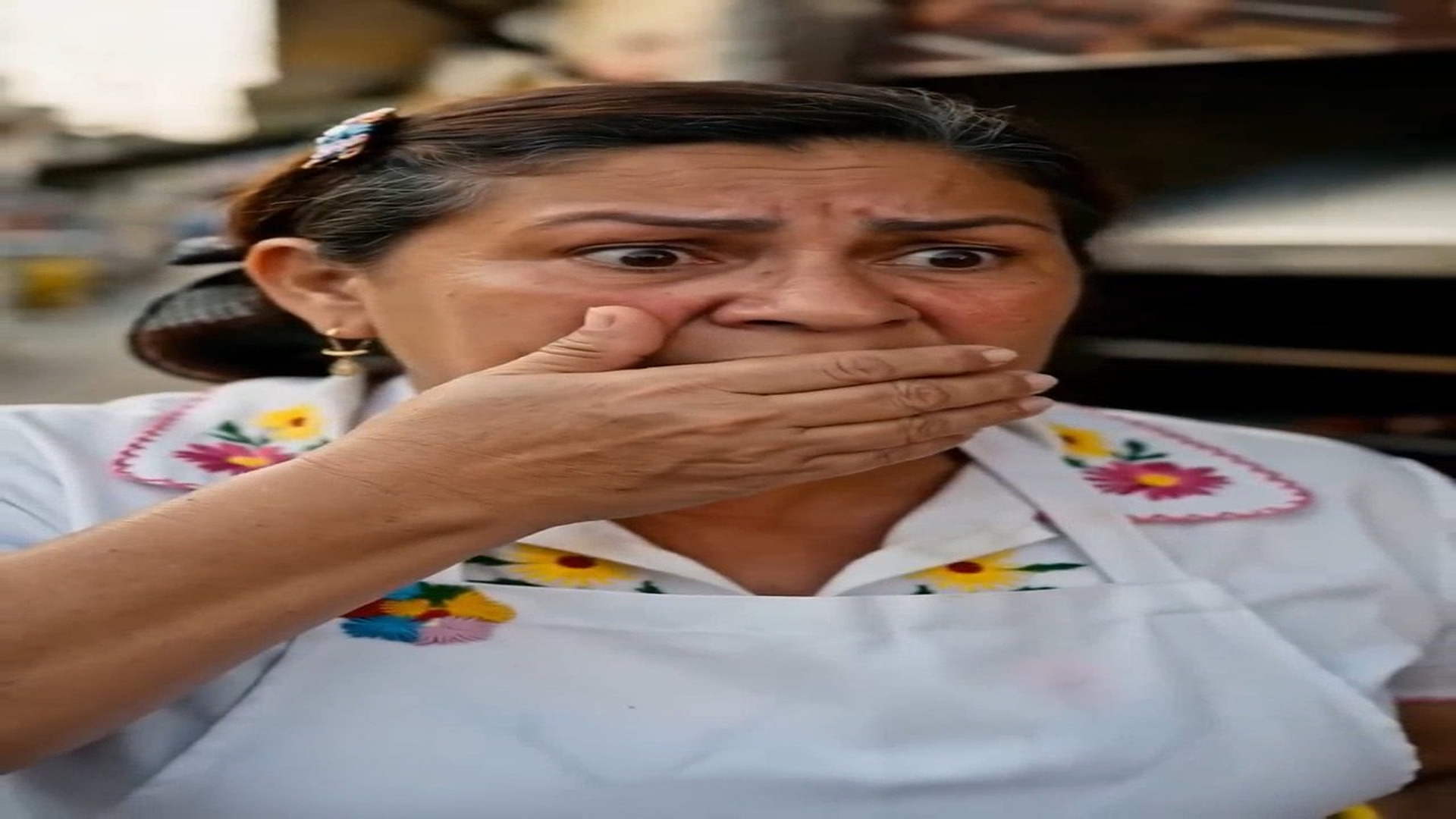 A2506022_Ela só queria trabalhar honesto. Ele queria destruir tudo. Mas Deus tinha outros planos. �Comenta AMÉM se você acredit